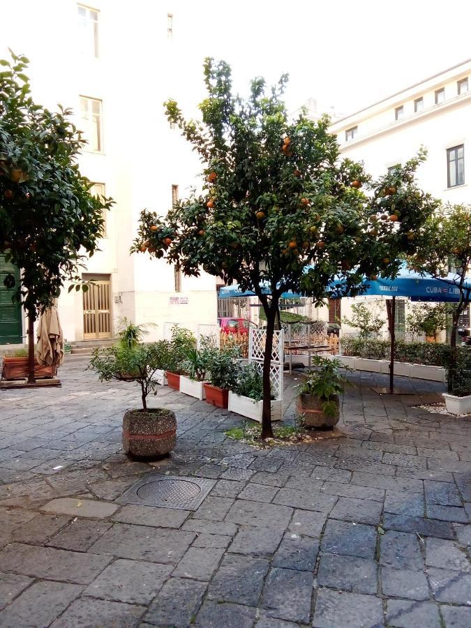 Al Crocifisso...Da Nonna Pia Apartment Salerno Exterior foto