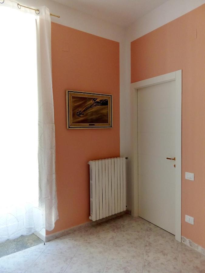 Al Crocifisso...Da Nonna Pia Apartment Salerno Exterior foto
