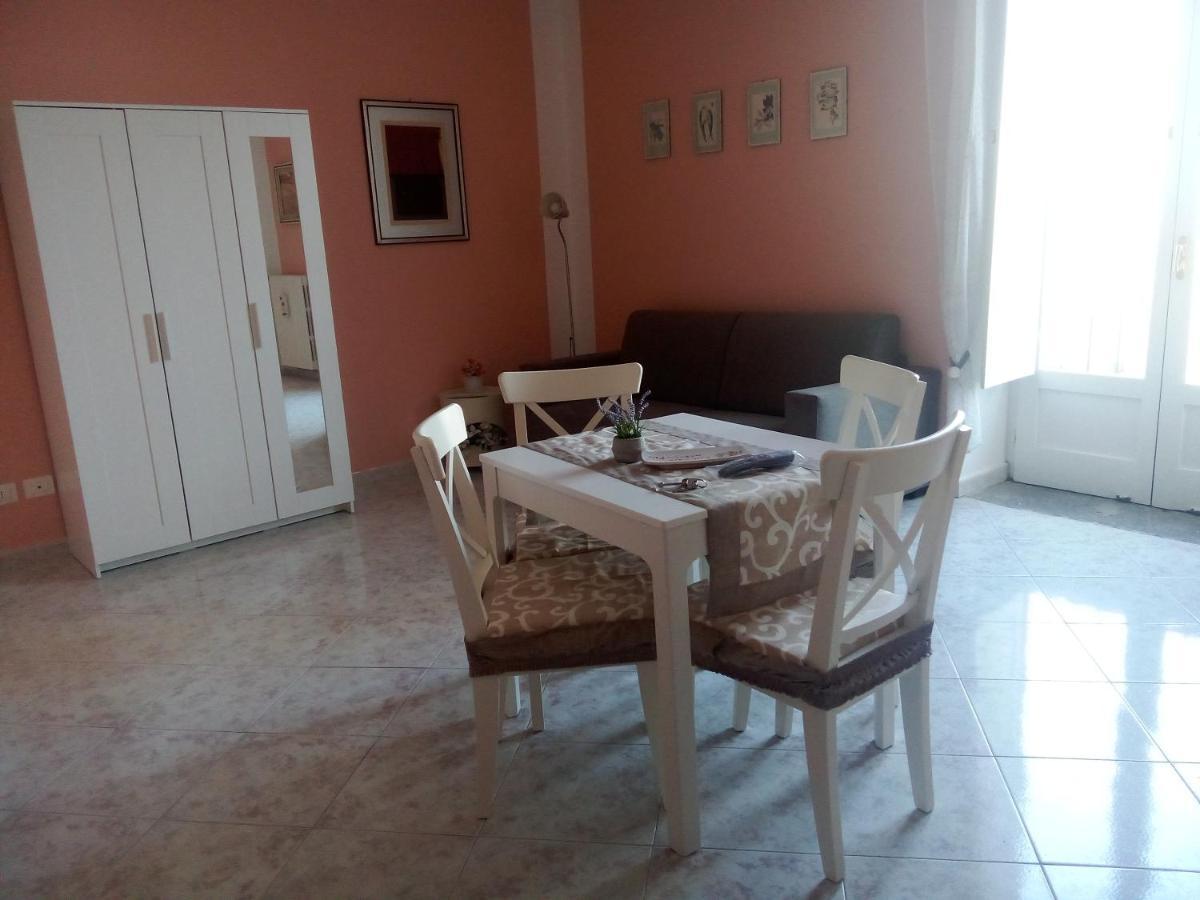 Al Crocifisso...Da Nonna Pia Apartment Salerno Exterior foto